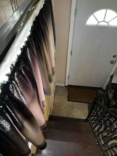 Main picture of 556 W 115th St