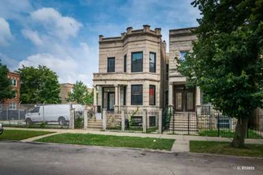 Main picture of 3352 W Pierce Ave