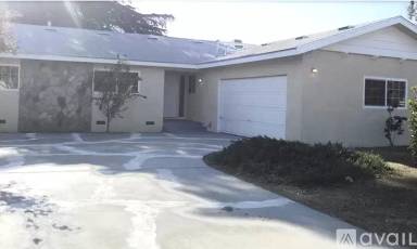 Main picture of 2317 W Monte Vista Ave