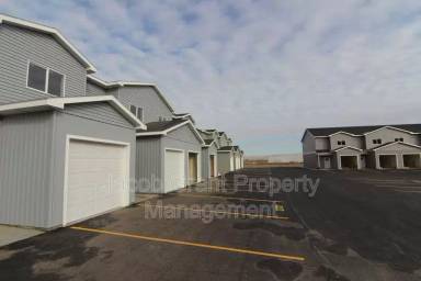 Main picture of 655 Ruby Cir