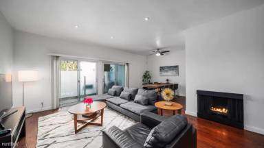 Main picture of 1818 Thayer Ave