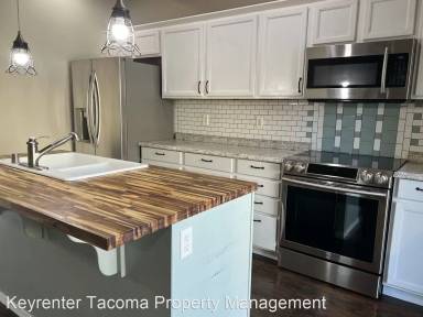 Main picture of 5307 Military Rd E