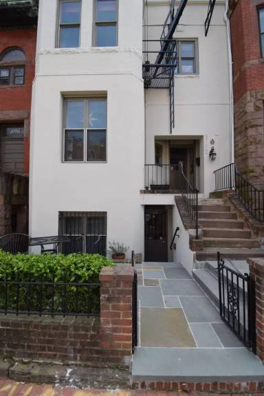 Main picture of 2112 O St NW