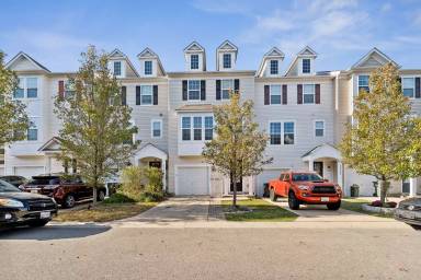 Main picture of 43540 Wild Iris St