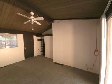 Main picture of 545 University Ave