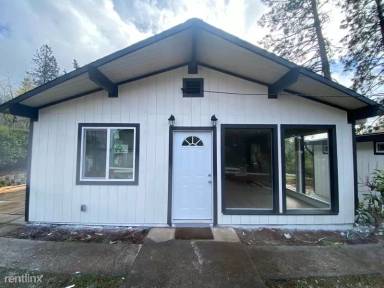 Main picture of 2890 Winter Ct