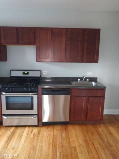 Main picture of 947-57 W Cornelia Ave