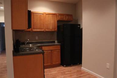 Main picture of 6144 W Columbia Ave