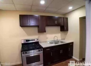 Main picture of 353 E 55th Pl