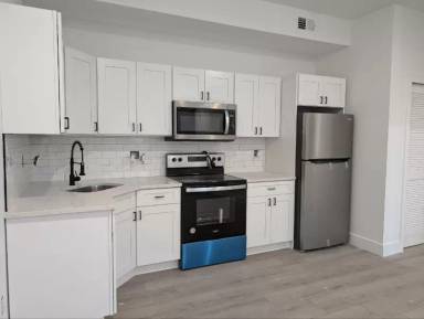 Main picture of 3900 Aspen St