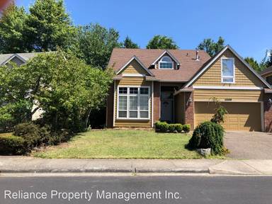 Main picture of 16800 NW Paddington Dr