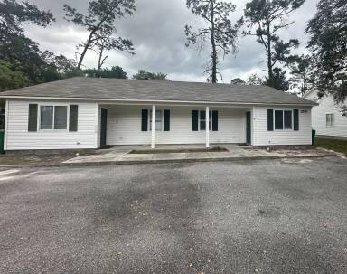 Main picture of 2010 Melrose Dr