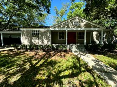 Main picture of 2109 8th St