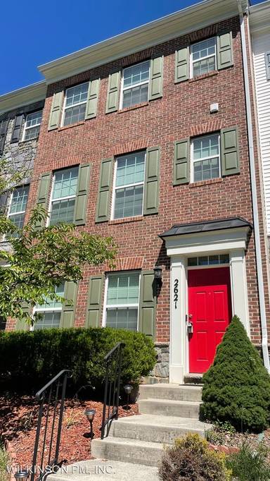 Main picture of 2621 River Basin Ln