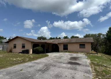 Main picture of 3619 E Theresa Ln
