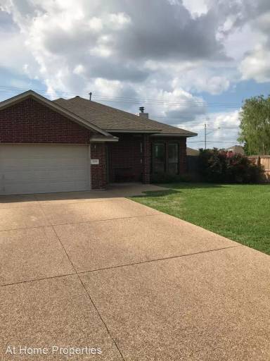 Main picture of 3700 Dove Hollow Ln