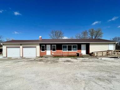 Main picture of 1109 S Business 61