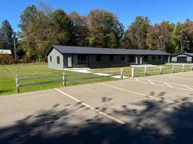 Main picture of 41000 Harris Rd