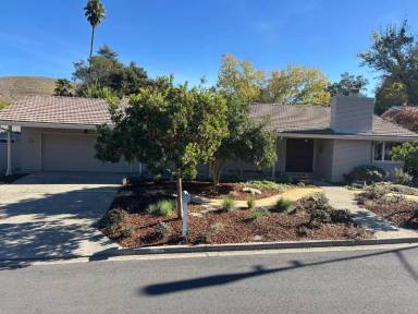 Main picture of 485 Butterfield Pl