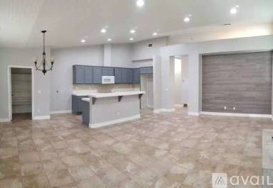 Main picture of 24808 Skyland Dr