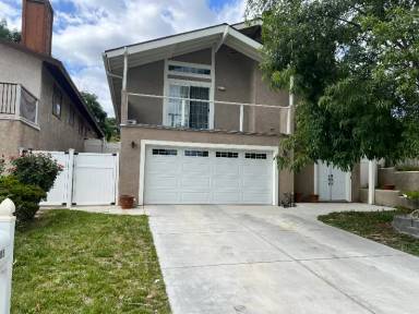 Main picture of 885 Masterson Dr