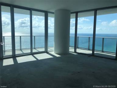 Main picture of 4111 S Ocean Dr