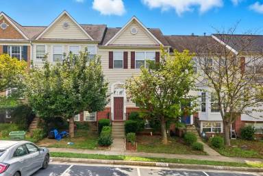 Main picture of 15372 Bronco Way