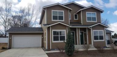 Main picture of 1320 E 6th St
