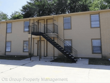 Main picture of 204 Erby Ave