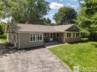 Main picture of 3130 Oakwood Rd