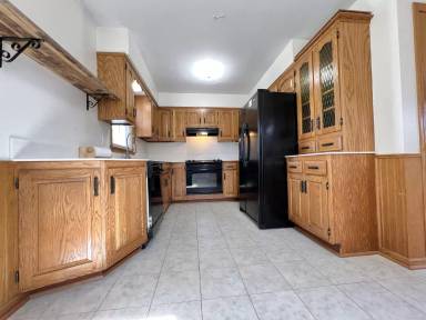 Main picture of 142 Edgewood Rd NW