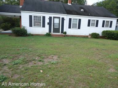 Main picture of 220 Eastwood Ave