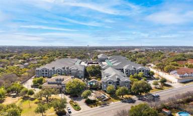 Main picture of Abbey At Grande Oaks