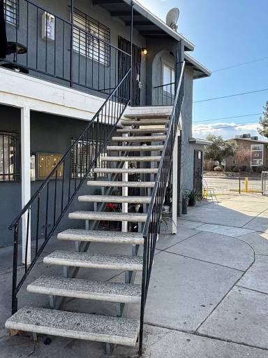 Main picture of 1521 Cobb Ln