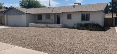 Main picture of 2024 N 81st Pl