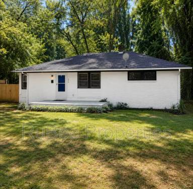 Main picture of 638 Vanderbrook Rd
