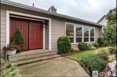 Main picture of 5602 Green Hills Ave NE