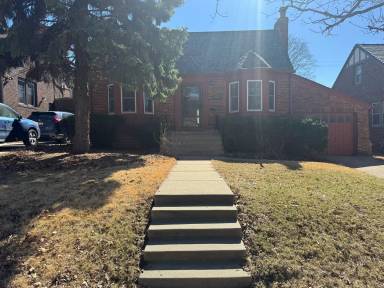 Main picture of 4343 Shirley St