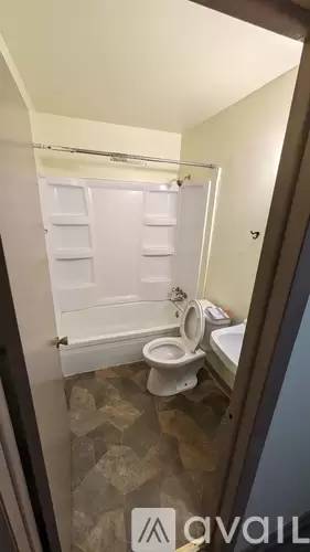 Main picture of 3401 W Wells St