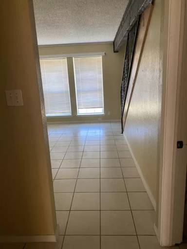 Main picture of 6342 Walraven Cir
