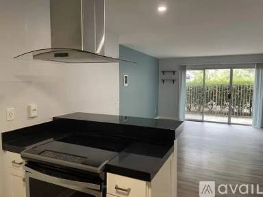 Main picture of 2312 Hosp Way
