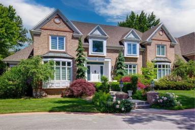 Main picture of 6395 S Braxton Ct