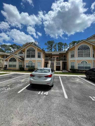 Main picture of 2048 Royal Bay Blvd