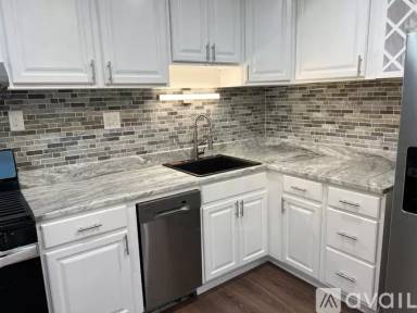 Main picture of 5220 Disney Ave