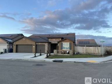 Main picture of 342 Panther St