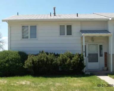 Main picture of 2425 E 16th St