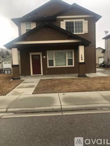Main picture of 146 Dovetail Dr