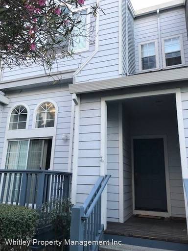 Main picture of 6 Buccaneer Ln