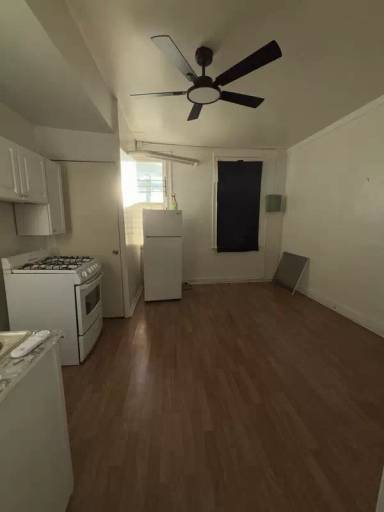 Main picture of 292 Parkwood Ave