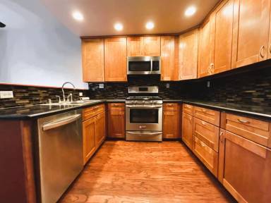 Main picture of 470 White Chapel Ave